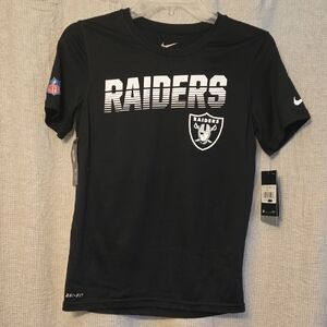 Nike Tee NFL Las Vegas Raiders Boys M 10-12 On Field Apparel NEW Dri Fit